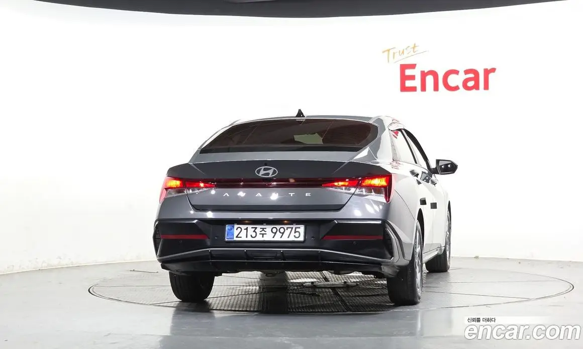 Hyundai Avante 2025 1.6 автомат (гидро), фото 4