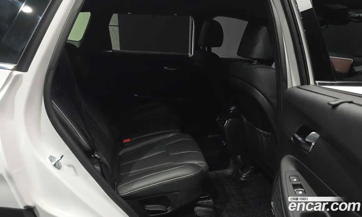Hyundai Santa Fe 2021 2.5 автомат (гидро), фото 17