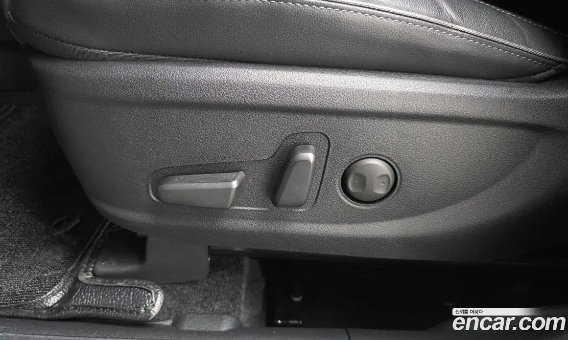 Hyundai Santa Fe 2021 2.5 автомат (гидро), фото 24