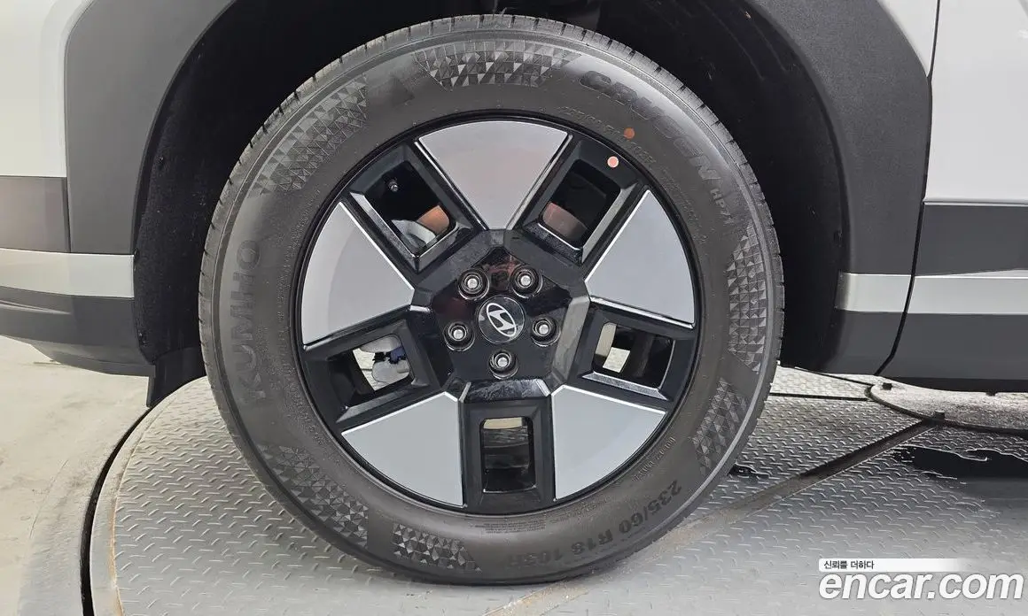 Hyundai Santa Fe 2026 1.6 автомат (гидро), фото 5