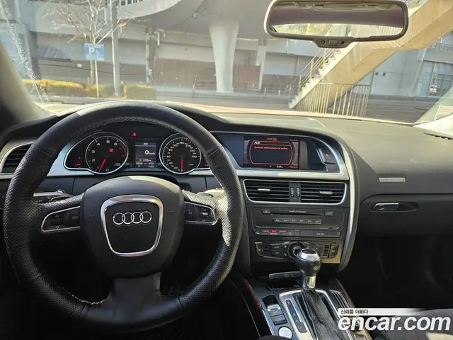 Audi A5 2009 2.0 автомат (гидро), миниатюра 8