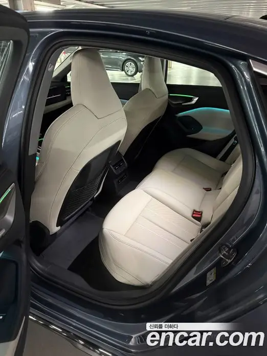 Audi A5 2025 2.0 автомат (гидро), фото 7