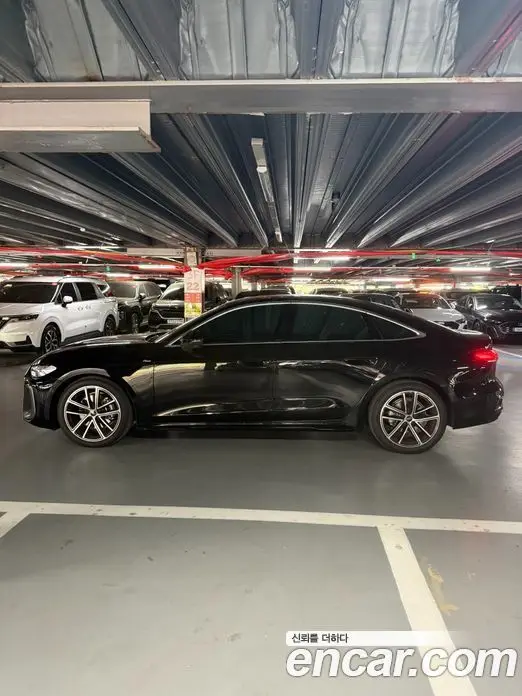 Audi A5 2025 2.0 автомат (гидро), фото 5