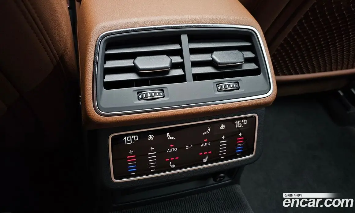 Audi A6 2023 2.0 автомат (гидро), фото 23
