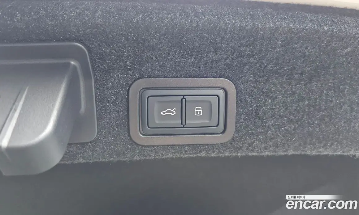 Audi A6 2023 2.0 автомат (гидро), фото 30