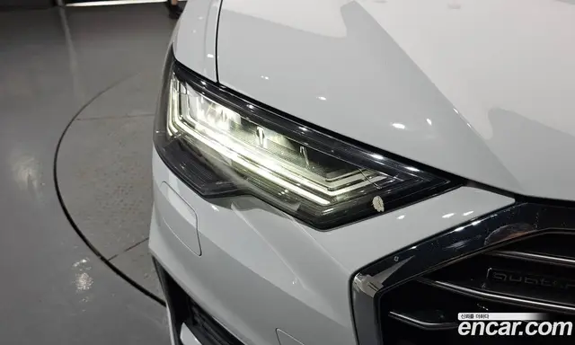 Audi A6 2023 2.0 автомат (гидро), миниатюра 7