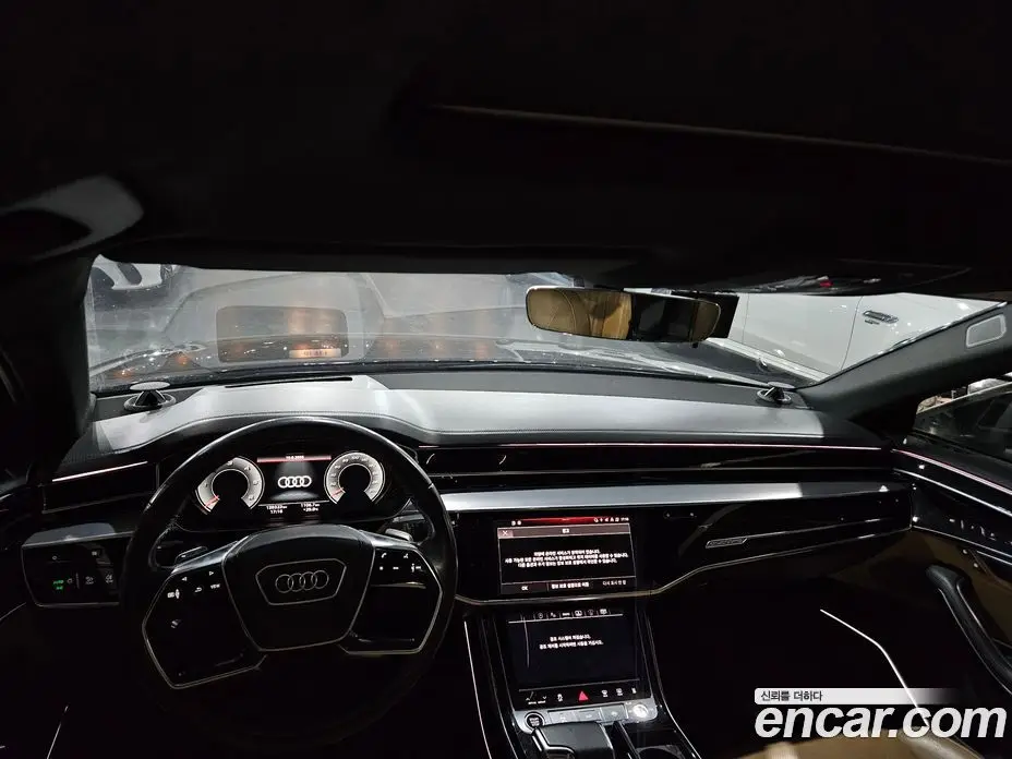 Audi A8 2021 3.0 автомат (гидро), фото 5