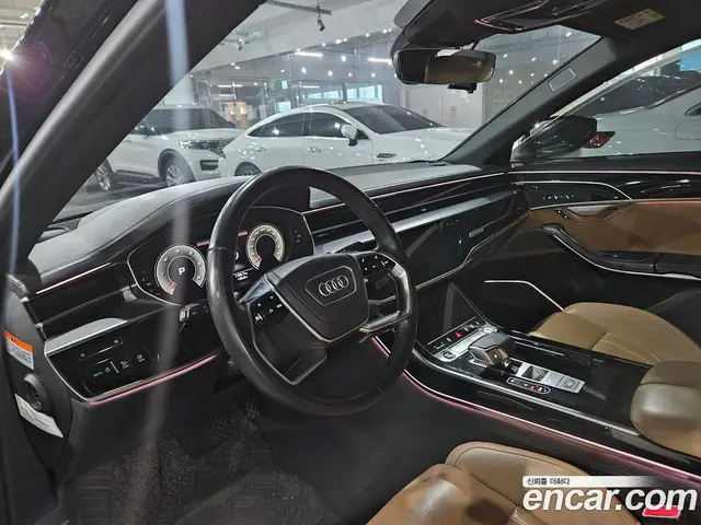 Audi A8 2021 3.0 автомат (гидро), миниатюра 6