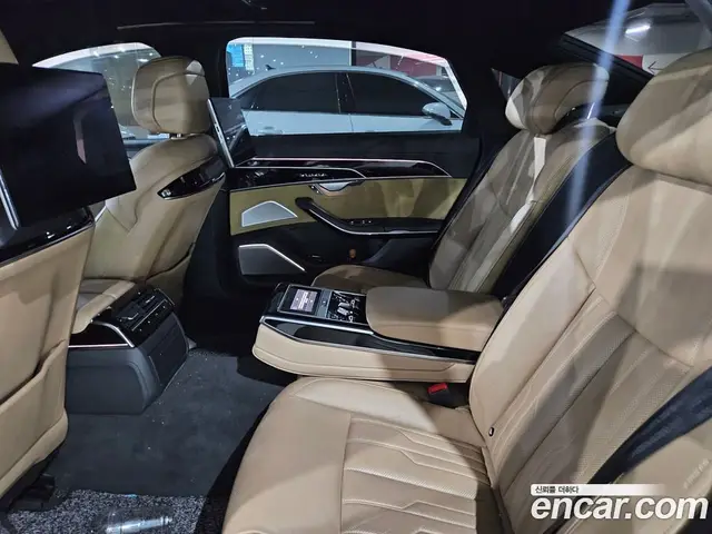Audi A8 2021 3.0 автомат (гидро), миниатюра 7