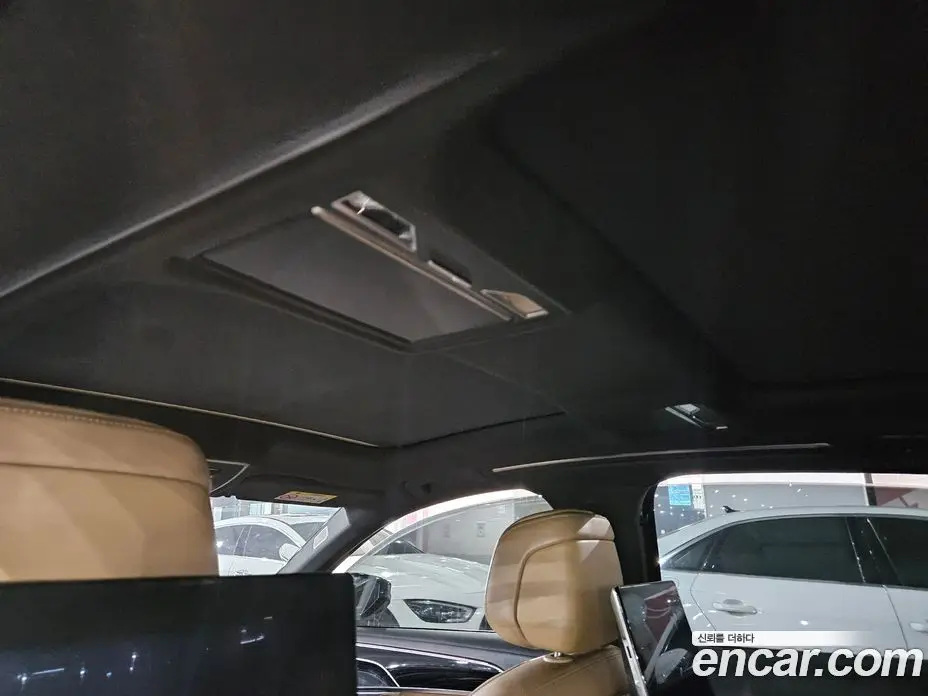 Audi A8 2021 3.0 автомат (гидро), фото 9