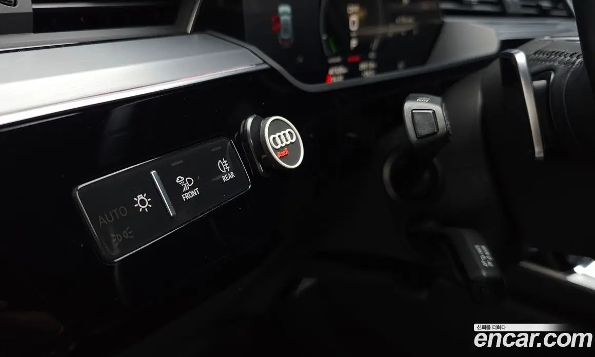 Audi e-tron 2021 0.2 автомат (гидро), фото 26