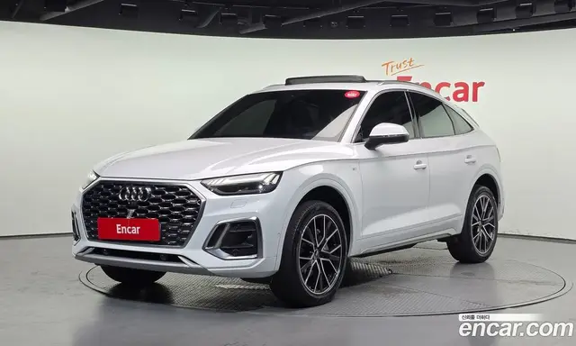 Audi Q5, 2023, 44 596 км