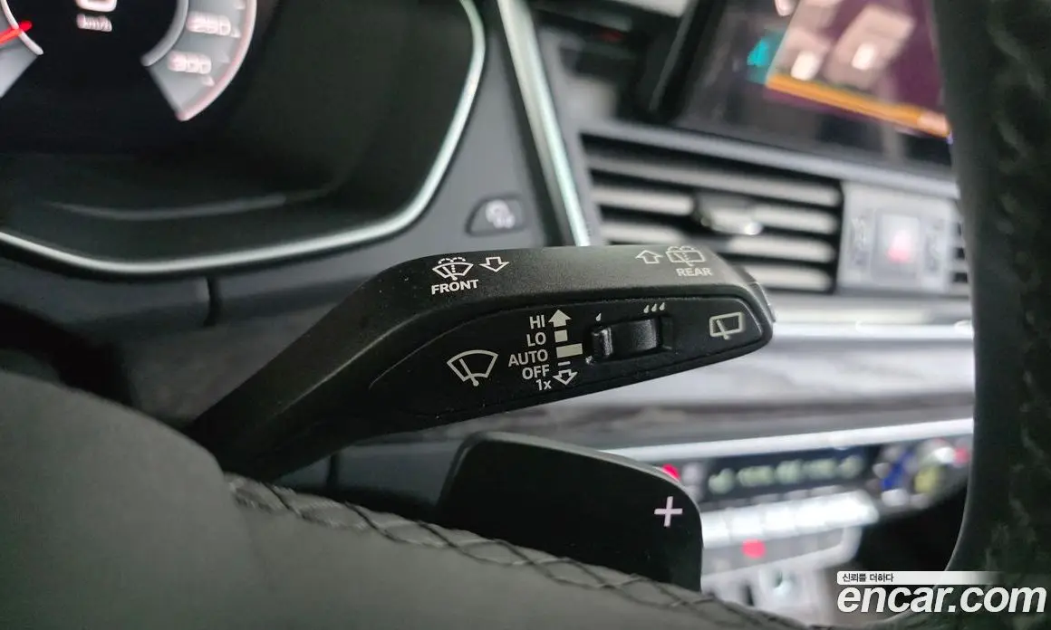 Audi Q5 2023 2.0 автомат (гидро), фото 28