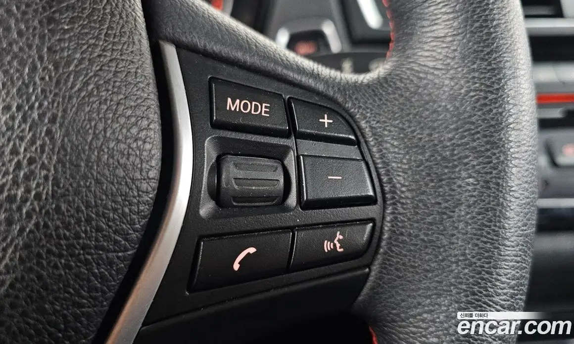 BMW 1 серия 2017 2.0 автомат (гидро), фото 20