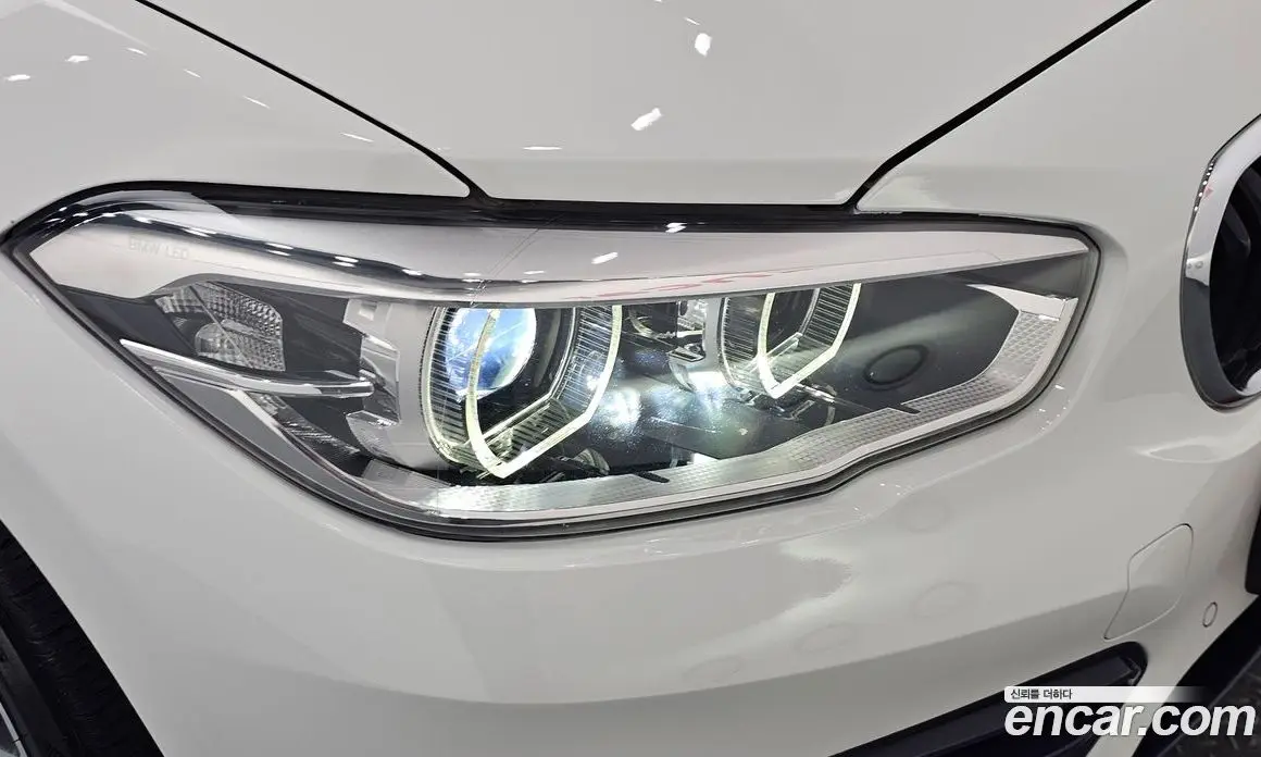 BMW 1 серия 2017 2.0 автомат (гидро), фото 7
