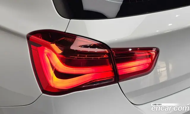 BMW 1 серия 2017 2.0 автомат (гидро), миниатюра 8