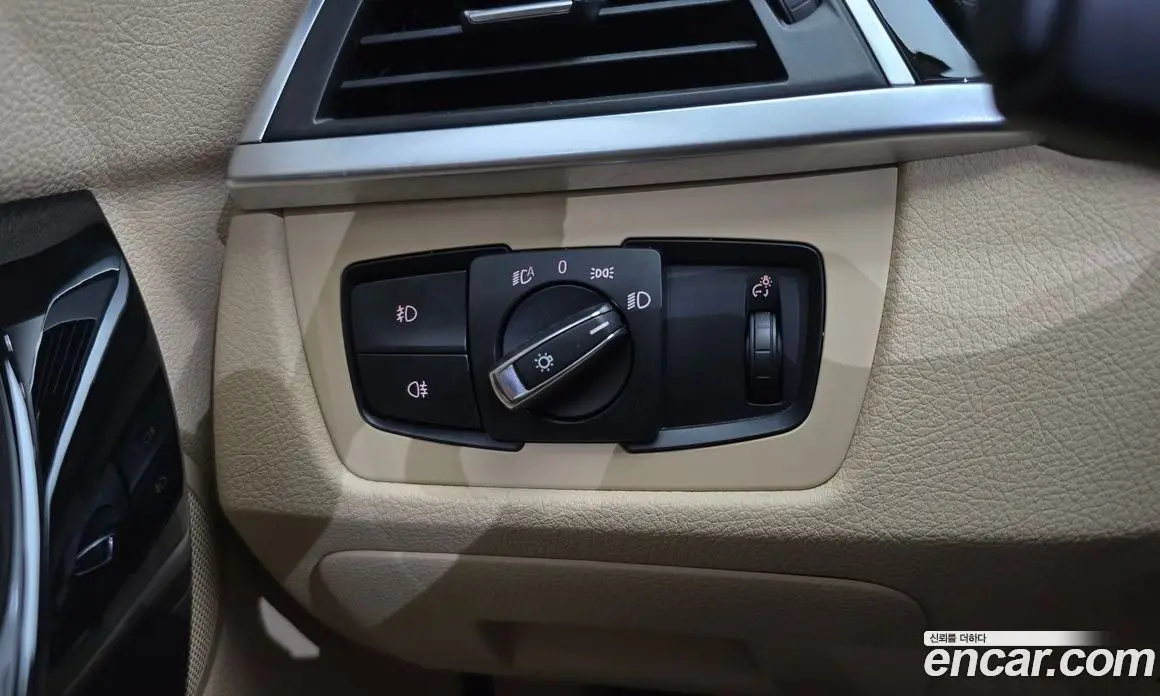 BMW 3 серия 2015 2.0 автомат (гидро), фото 17