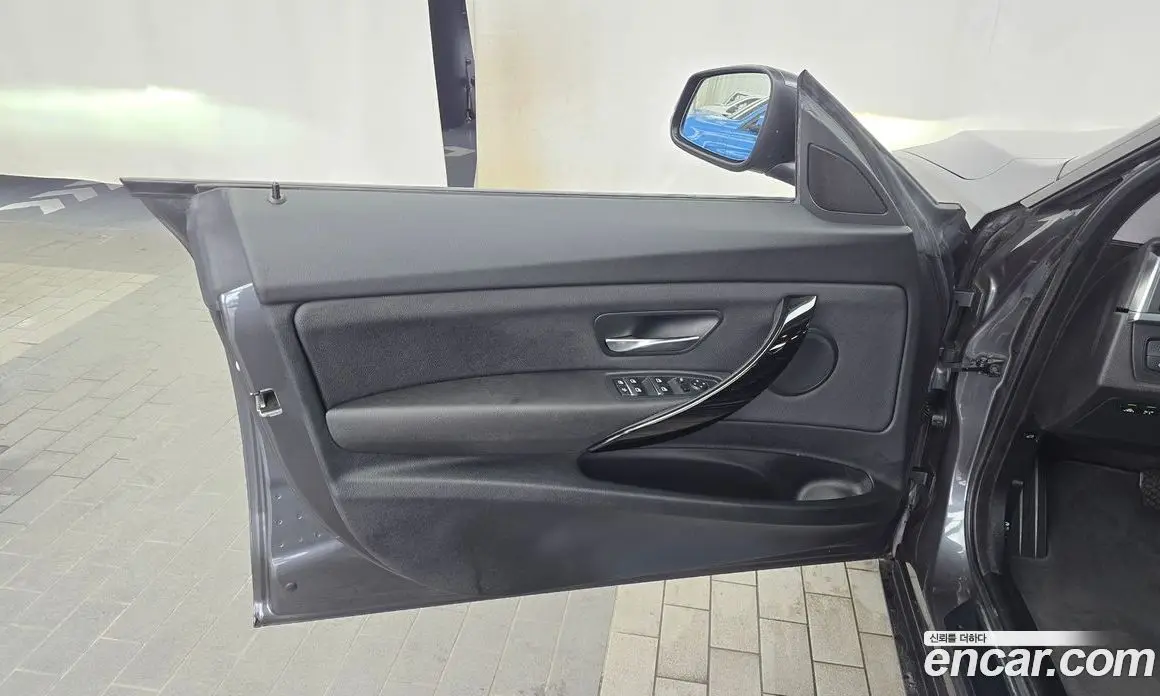 BMW 3 серия 2018 2.0 автомат (гидро), фото 14