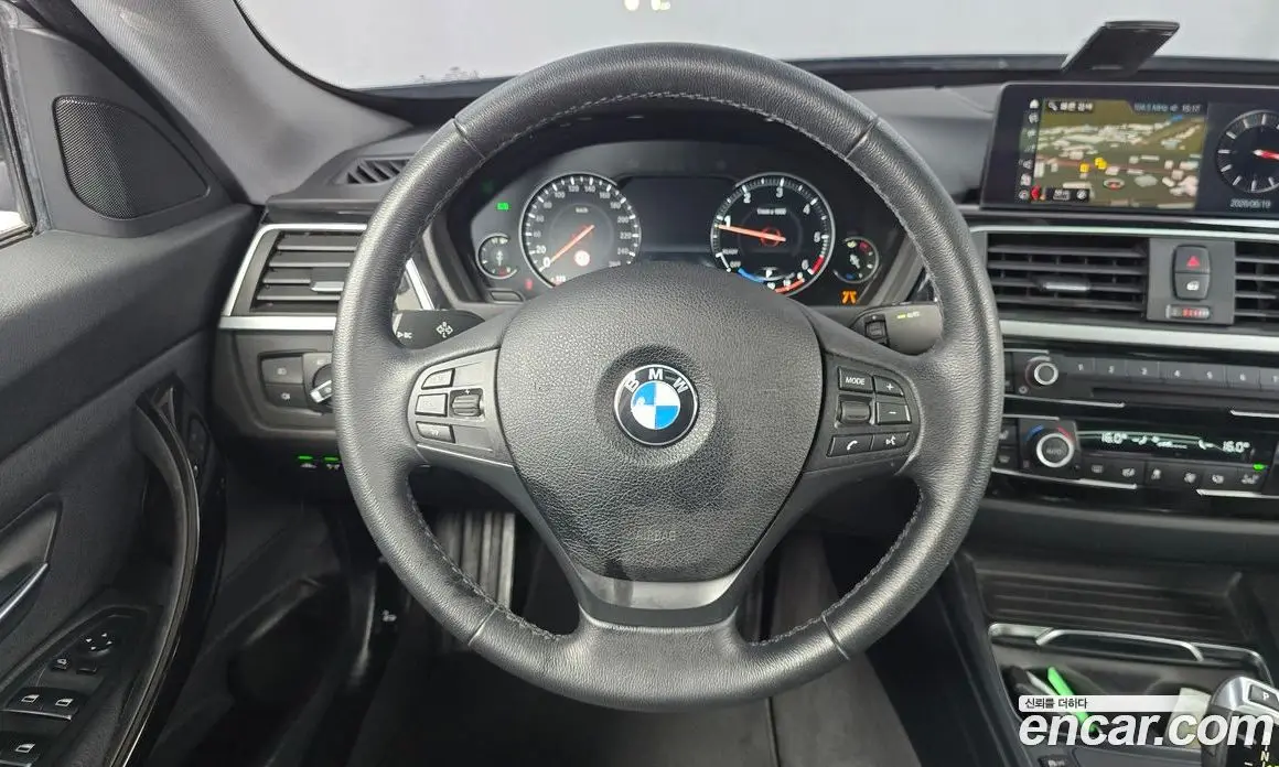BMW 3 серия 2018 2.0 автомат (гидро), фото 18