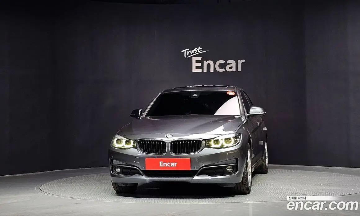 BMW 3 серия 2018 2.0 автомат (гидро), фото 3