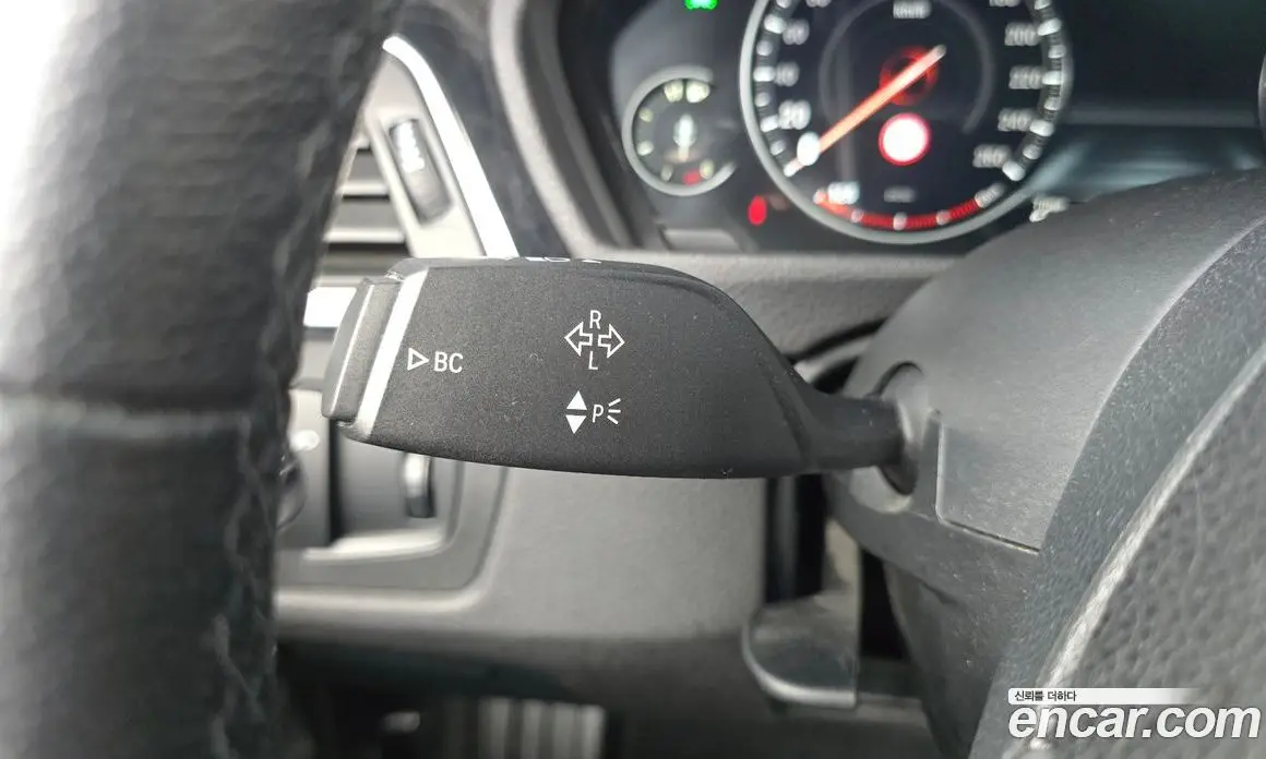 BMW 3 серия 2018 2.0 автомат (гидро), фото 30