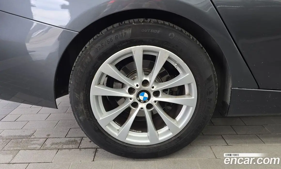 BMW 3 серия 2018 2.0 автомат (гидро), фото 5