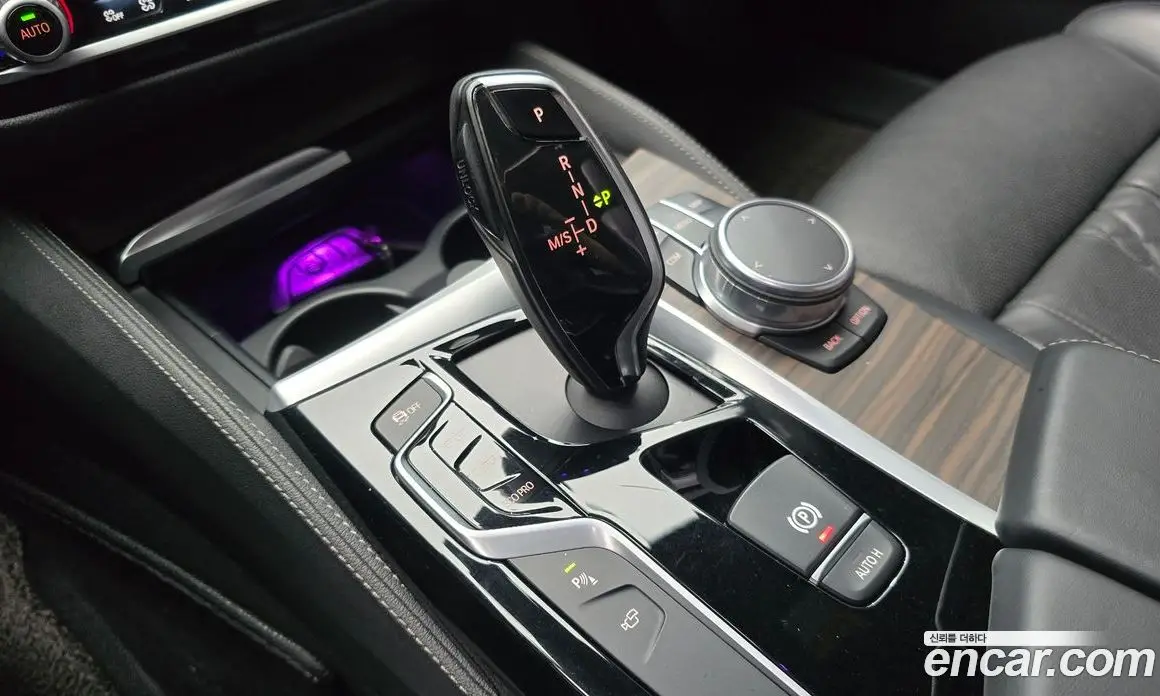 BMW 5 серия 2017 2.0 автомат (гидро), фото 12