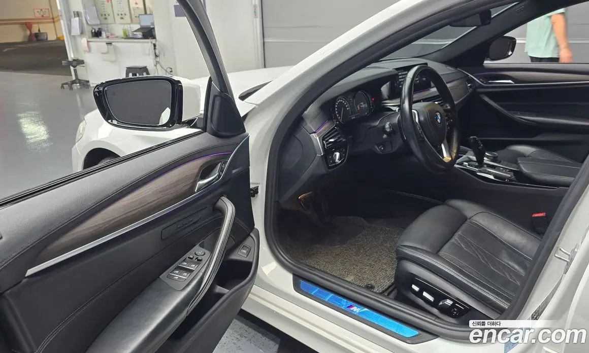 BMW 5 серия 2017 2.0 автомат (гидро), фото 13