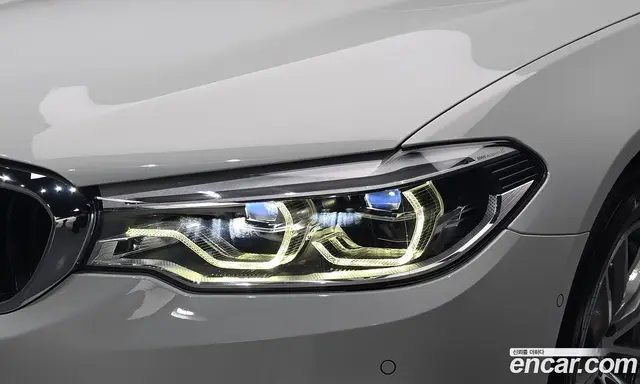 BMW 5 серия 2017 2.0 автомат (гидро), миниатюра 8