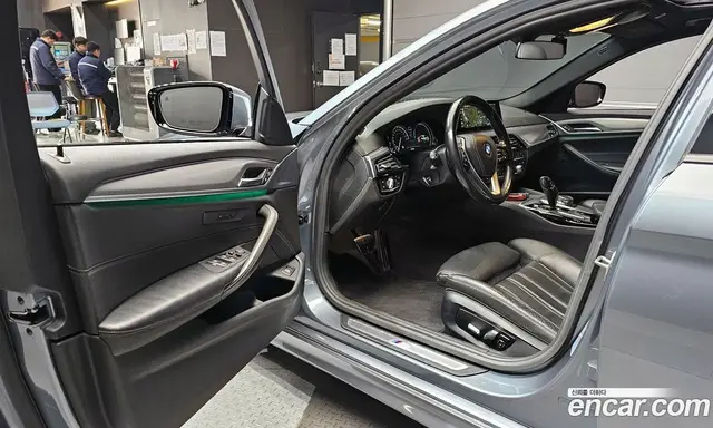 BMW 5 серия 2017 2.0 автомат (гидро), миниатюра 11