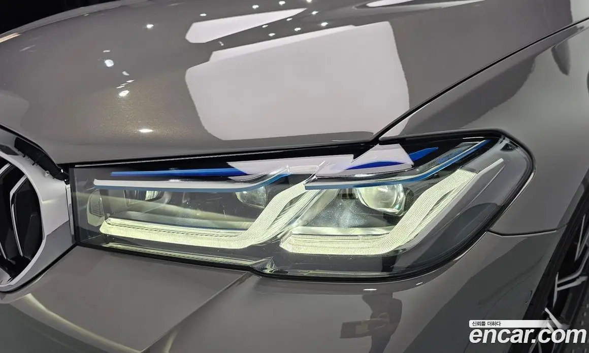 BMW 5 серия 2021 2.0 автомат (гидро), фото 8
