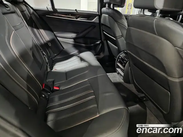 BMW 5 серия 2021 2.0 автомат (гидро), миниатюра 10