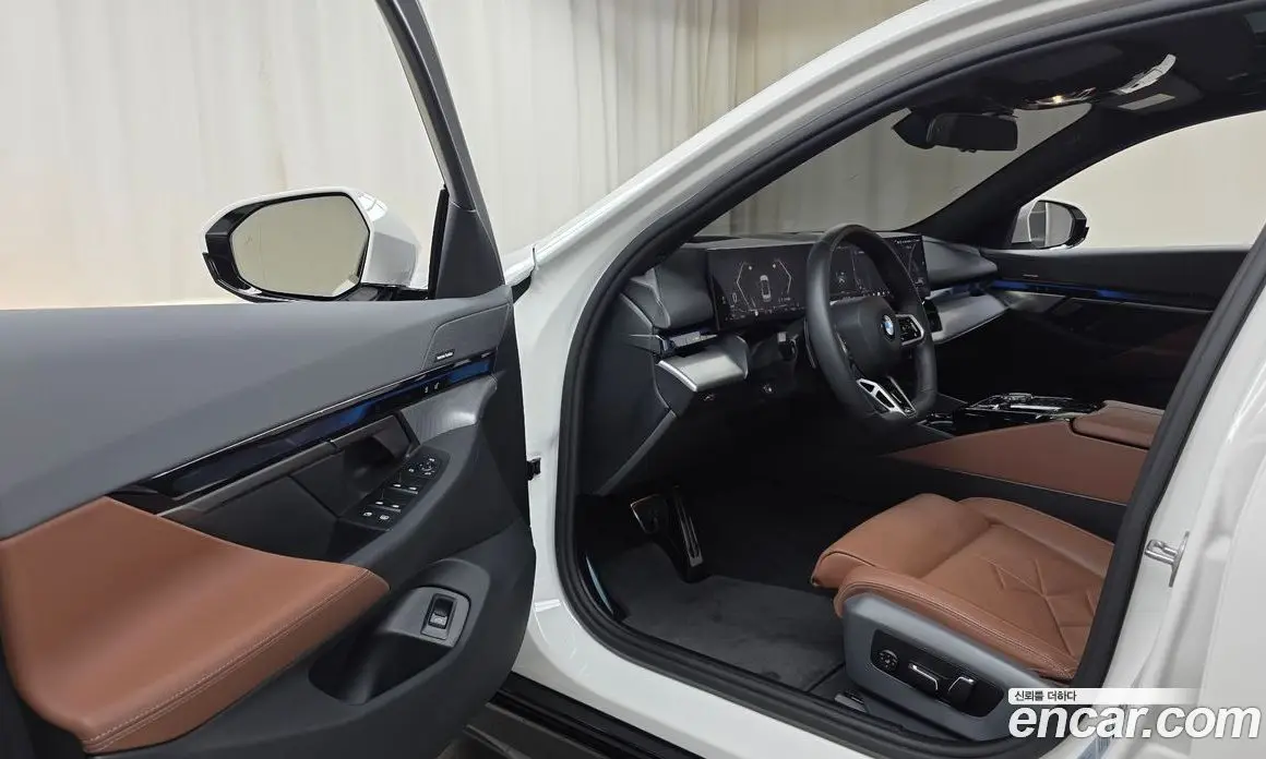 BMW 5 серия 2024 2.0 автомат (гидро), фото 13