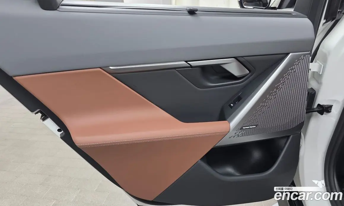 BMW 5 серия 2024 2.0 автомат (гидро), фото 15