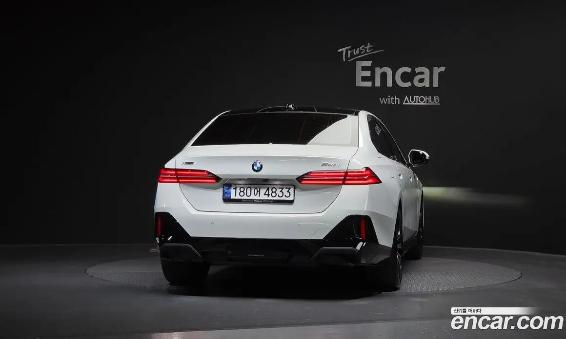 BMW 5 серия 2024 2.0 автомат (гидро), фото 4