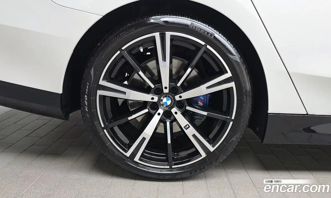 BMW 5 серия 2024 2.0 автомат (гидро), фото 5