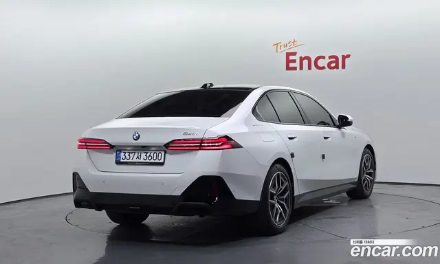 BMW 5 серия 2025 2.0 автомат (гидро), миниатюра 2