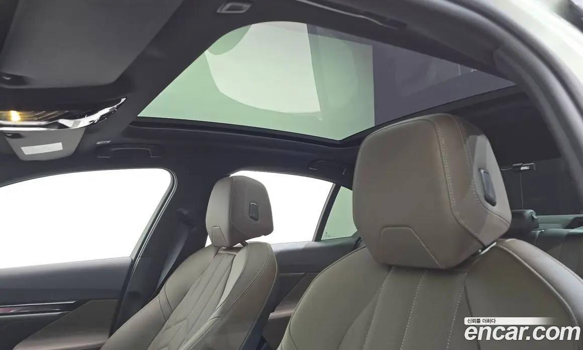 BMW 5 серия 2025 2.0 автомат (гидро), фото 25