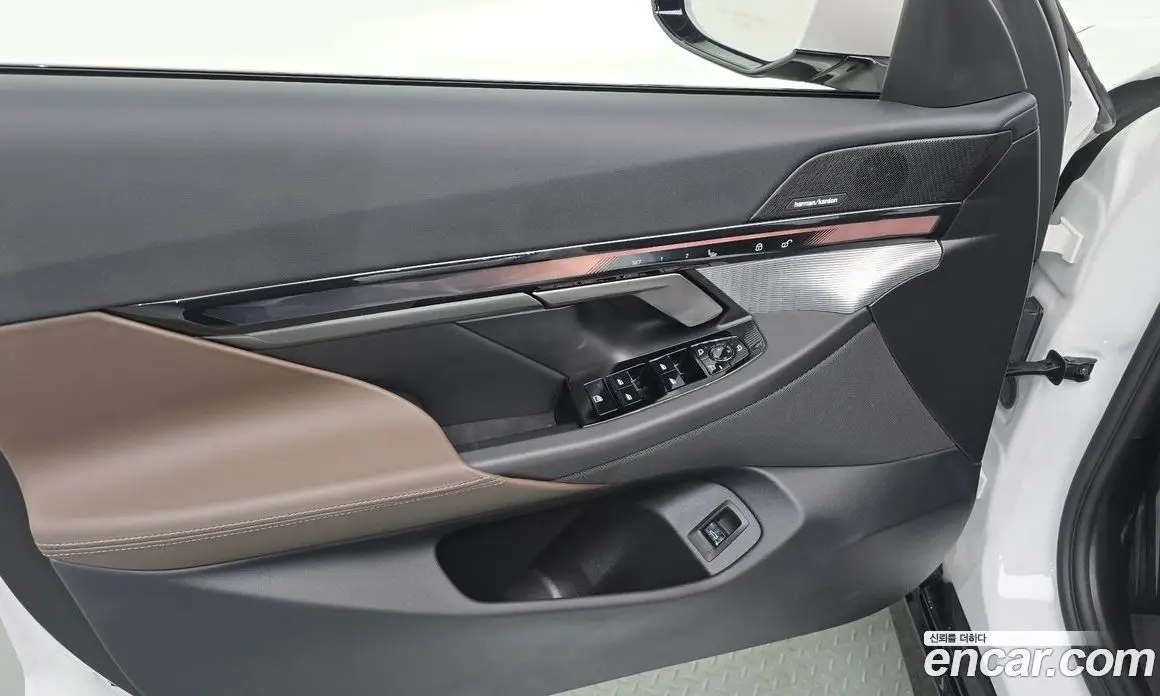 BMW 5 серия 2025 2.0 автомат (гидро), фото 28
