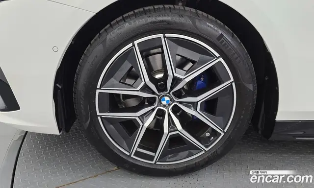 BMW 5 серия 2025 2.0 автомат (гидро), миниатюра 5