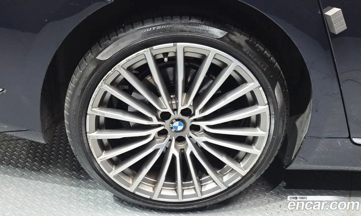 BMW 7 серия 2019 3.0 автомат (гидро), фото 7