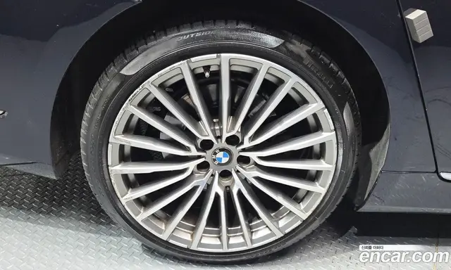 BMW 7 серия 2019 3.0 автомат (гидро), миниатюра 7