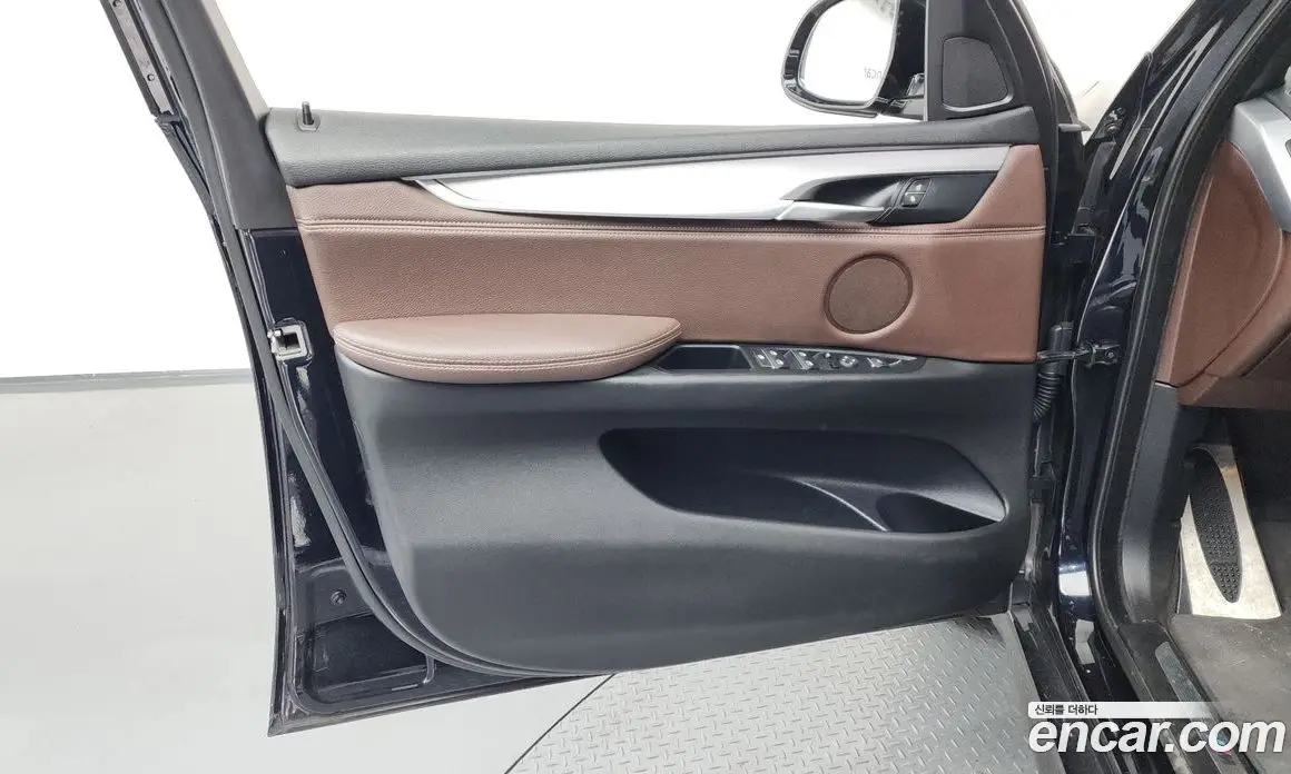 BMW X5 2018 3.0 автомат (гидро), фото 14