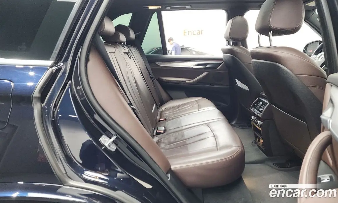 BMW X5 2018 3.0 автомат (гидро), фото 17