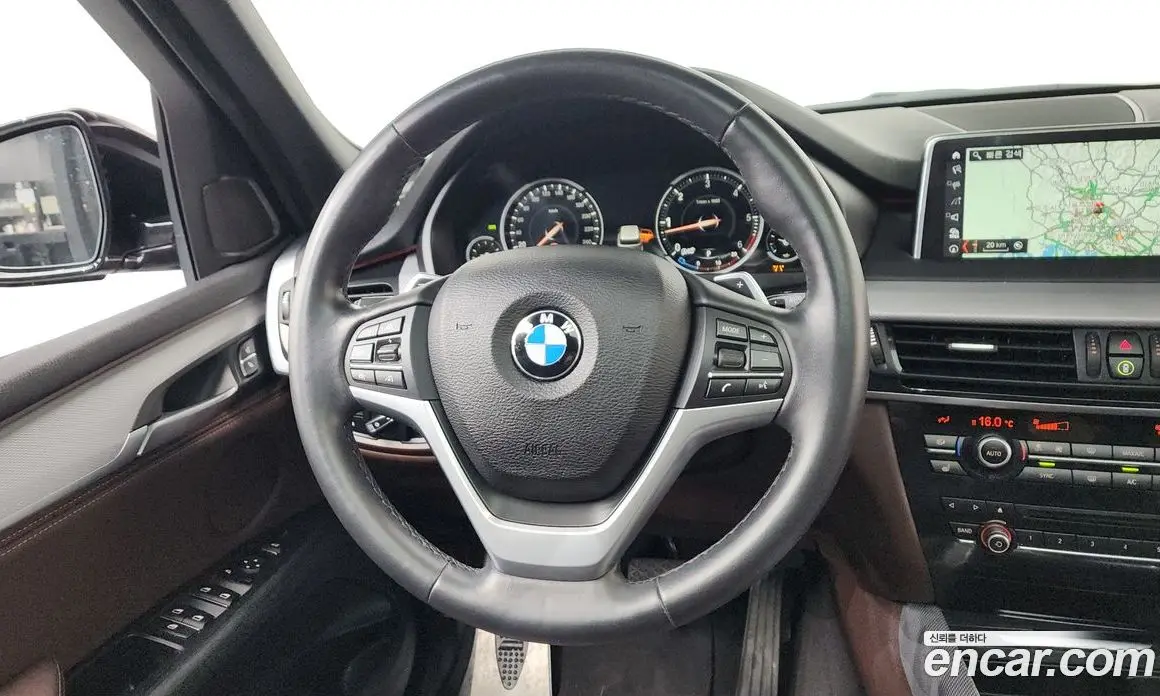 BMW X5 2018 3.0 автомат (гидро), фото 19