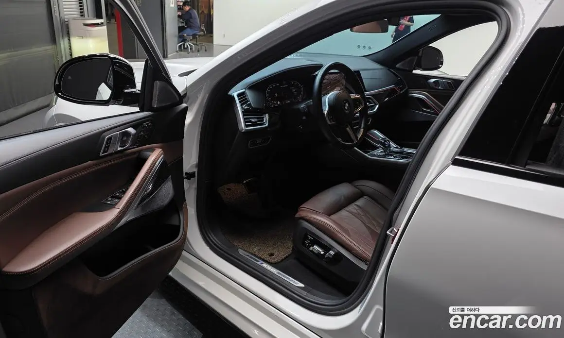BMW X6 2020 4.4 автомат (гидро), фото 13