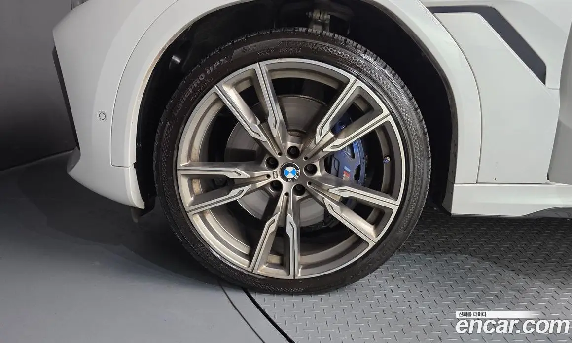 BMW X6 2020 4.4 автомат (гидро), фото 5