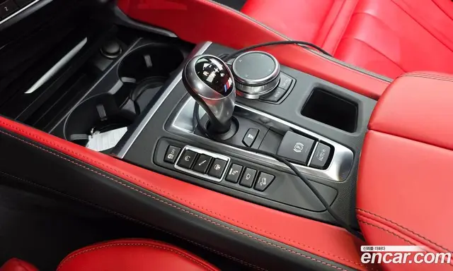 BMW X6M 2019 4.4 автомат (гидро), миниатюра 9