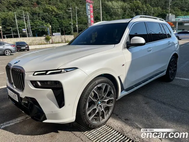 BMW X7, 2025, 11 068 км