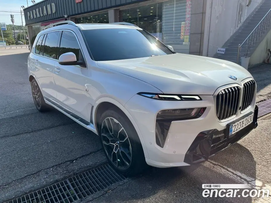 BMW X7 2025 3.0 автомат (гидро), фото 18
